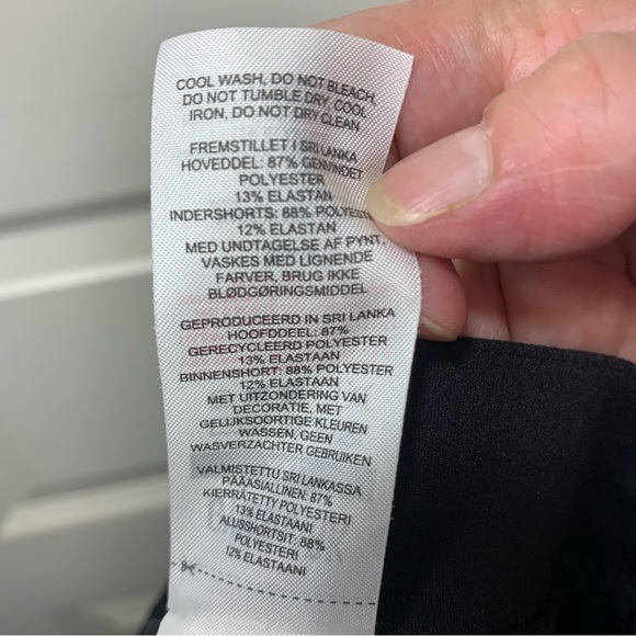 Gymshark Speed Run Black 5" Sport 2 In 1 Shorts Built-in Pocket Back Zip Sz XXL - Picture 8 of 11